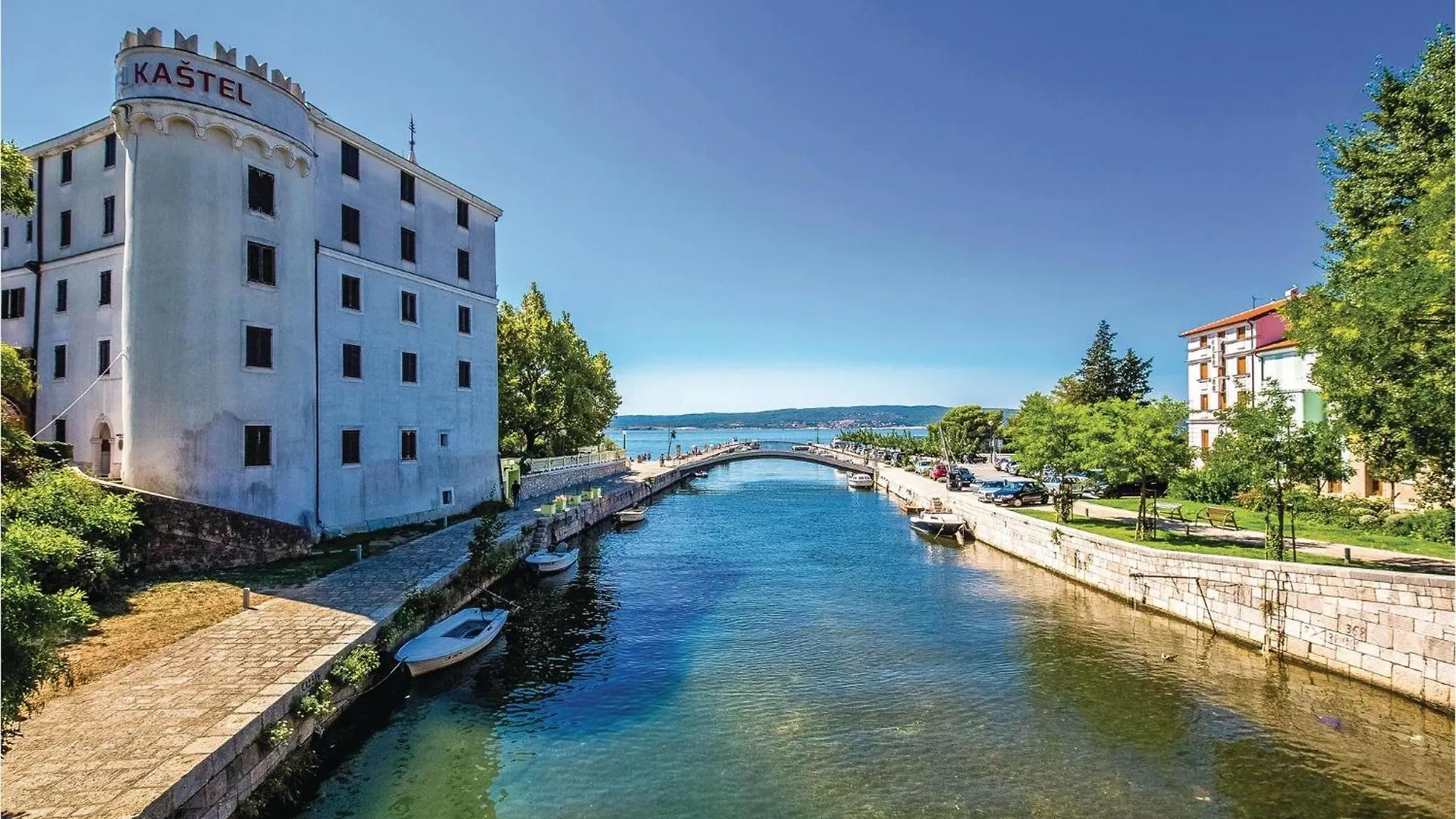 Amazing Apartment In Smrika With Wifi Croácia