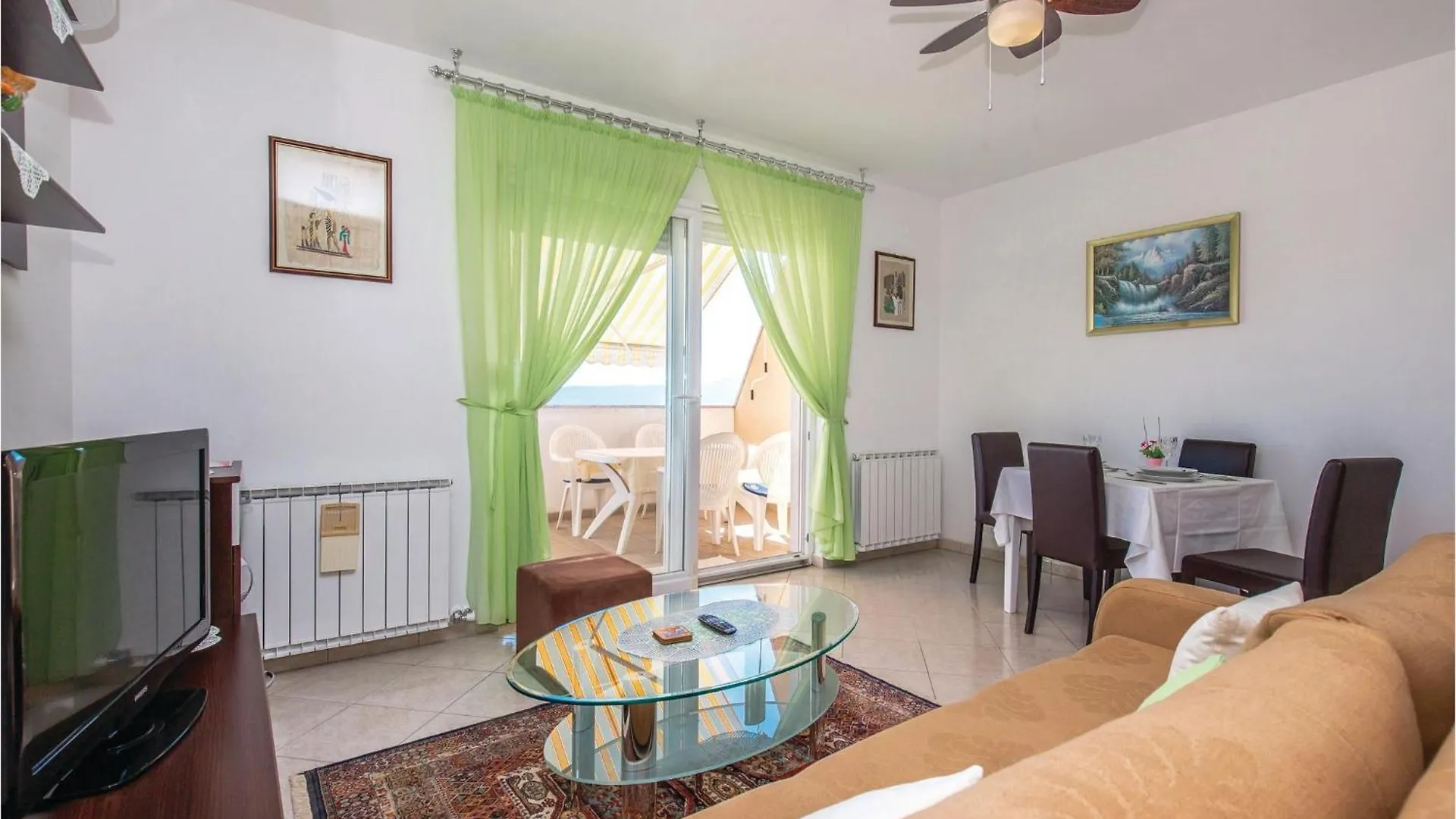 Amazing Apartment In Smrika With Wifi Kroatien
